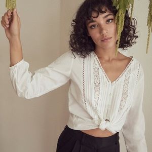 BNWT VETTA Lace Button Up Blouse